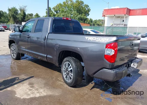 2018 Toyota Tundra Sr5 5.7L V8 из США, поврежденный, VIN 5TFUY5F19JX775462